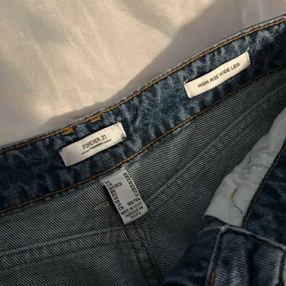Forever 21 Baggy Jeans 28 - Picture 3 of 4